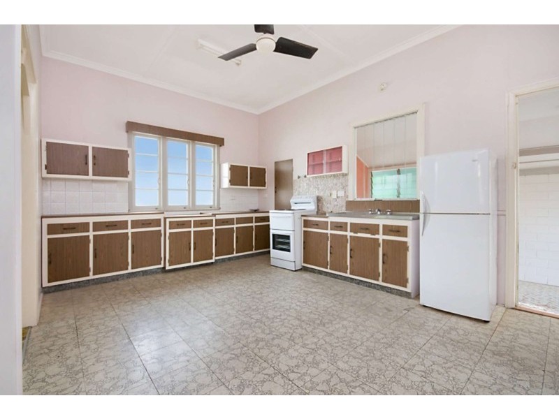 28 Price Street, Belgian Gardens QLD 4810
