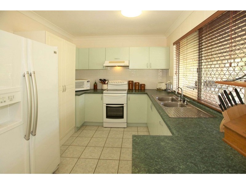 3 Rhyl Court, Mount Low QLD 4818