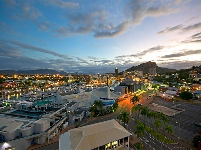 37/3-7 The Strand, Townsville City QLD 4810