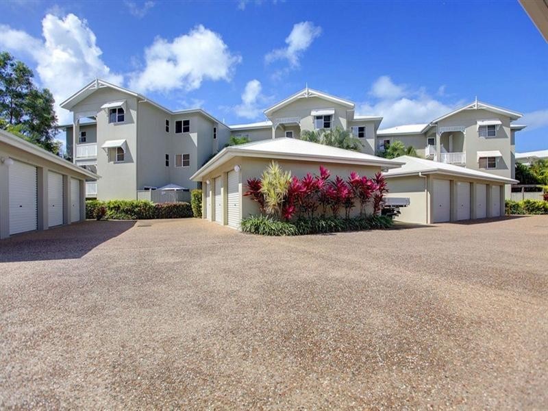 18/12-16 Martinez Avenue, West End QLD 4810