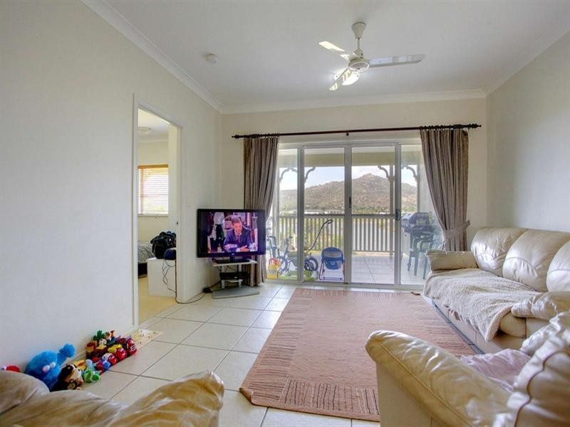 18/12-16 Martinez Avenue, West End QLD 4810