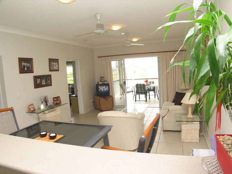 16/16-22 Martinez Avenue, West End QLD 4810