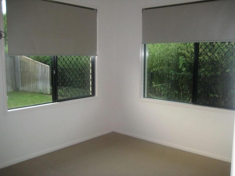 11 Hook Place, Bushland Beach QLD 4818