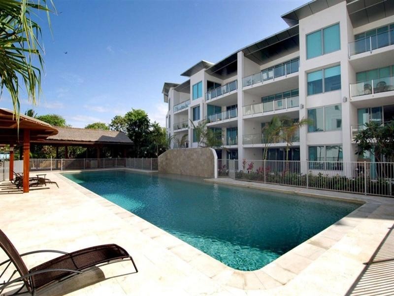 305/72-74 The Strand, North Ward QLD 4810