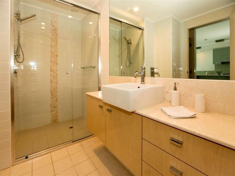 305/72-74 The Strand, North Ward QLD 4810