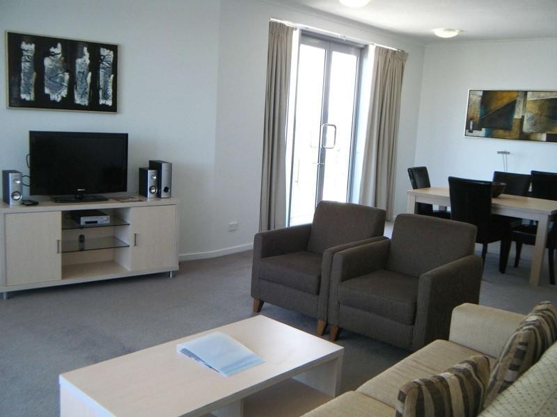 1005/2 Dibbs Street, South Townsville QLD 4810