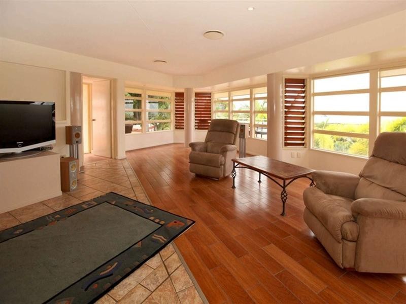 10 Glamis Court, Castle Hill QLD 4810