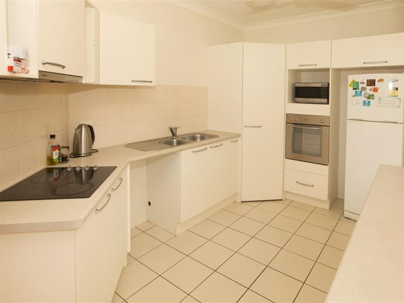 12 Birdwing Court, Douglas QLD 4814