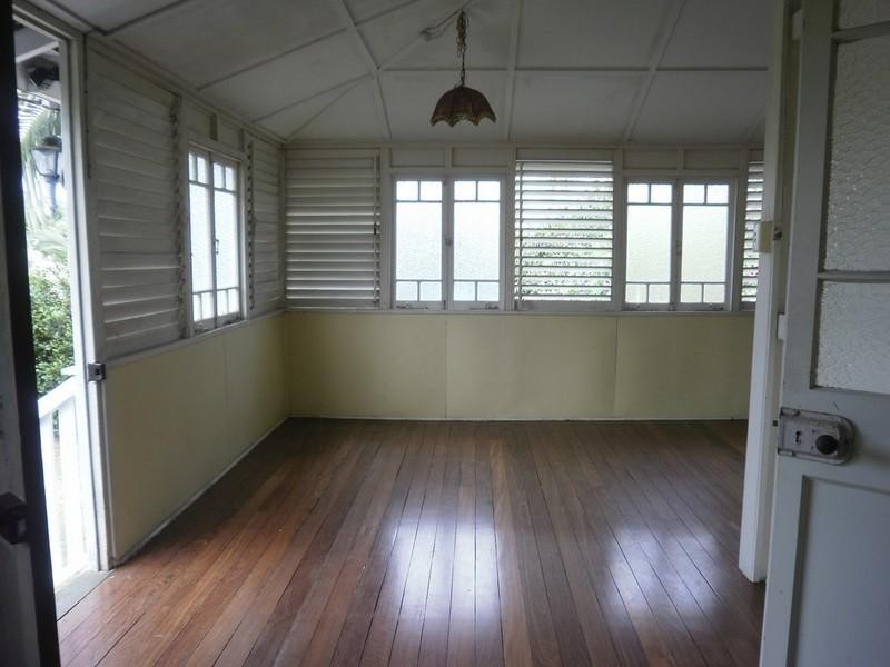 Railway Estate QLD 4810