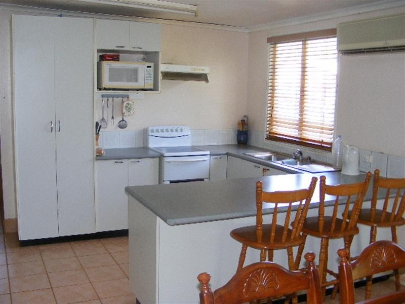 41 Sunderland Street, Garbutt QLD 4814