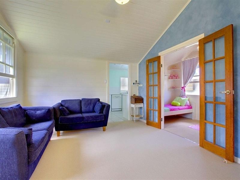 66 Robertson Street, Railway Estate QLD 4810