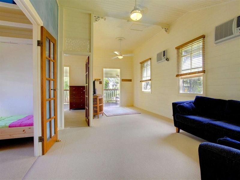 66 Robertson Street, Railway Estate QLD 4810