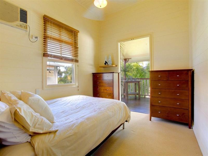 66 Robertson Street, Railway Estate QLD 4810