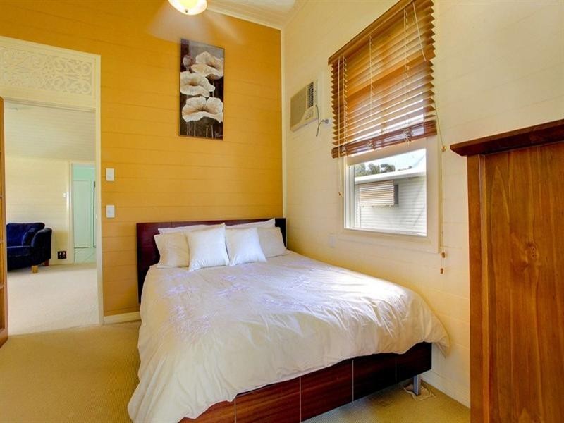 66 Robertson Street, Railway Estate QLD 4810