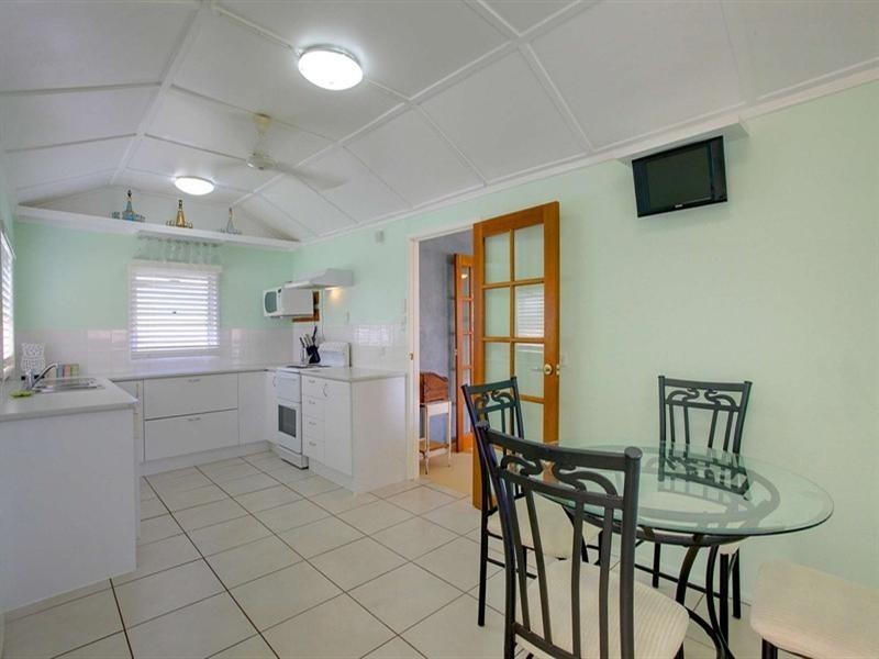 66 Robertson Street, Railway Estate QLD 4810