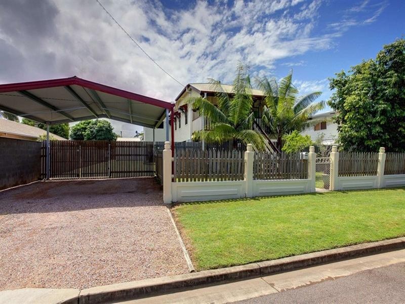 66 Robertson Street, Railway Estate QLD 4810