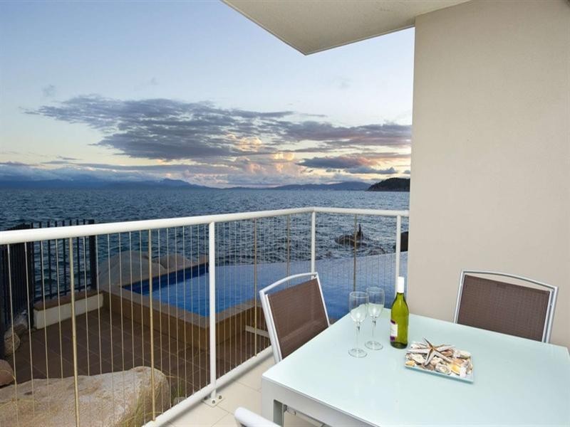 4104/146 Sooning Street, Nelly Bay QLD 4819