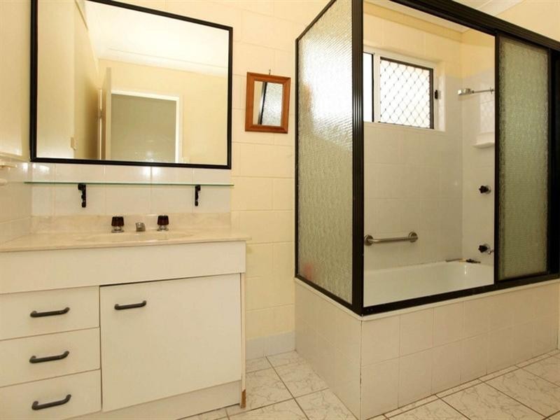 103 Miles Avenue, Kelso QLD 4815