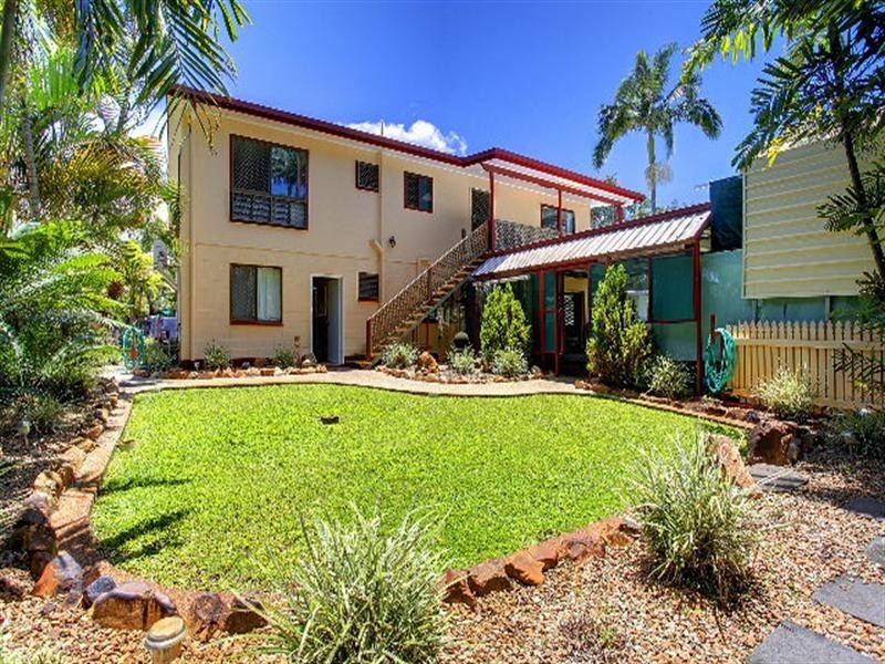 35 John Dory Street, Cungulla QLD 4816