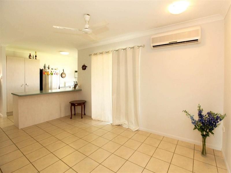 12 Crestbrook Drive, Mount Louisa QLD 4814