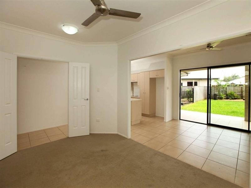 21 Coolaree Drive, Bushland Beach QLD 4818