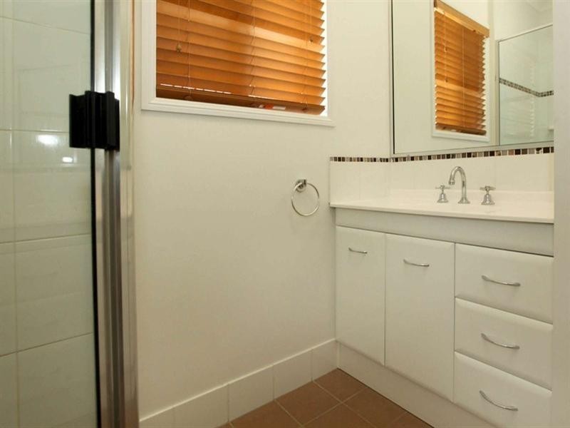 21 Coolaree Drive, Bushland Beach QLD 4818