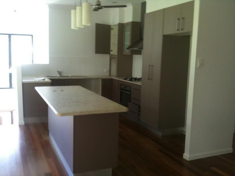 Mount Louisa QLD 4814