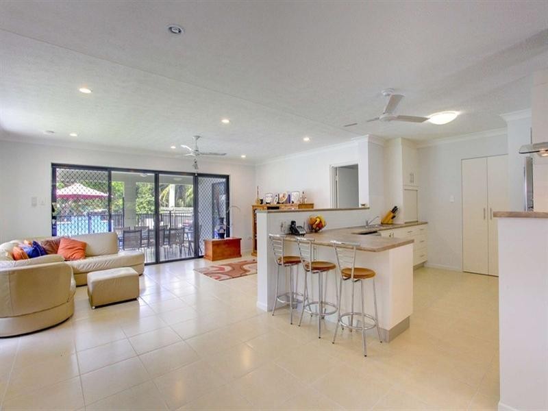 3 Bunya Street, Bushland Beach QLD 4818