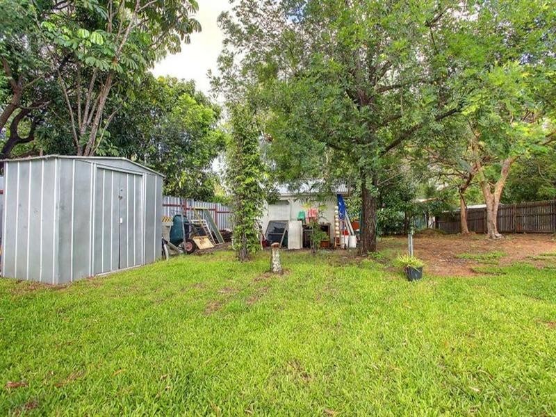 3 Bunya Street, Bushland Beach QLD 4818