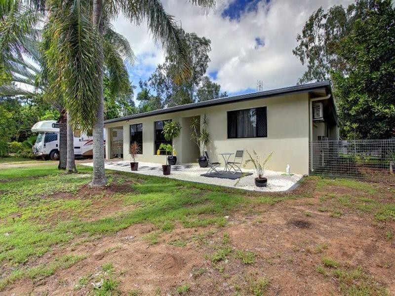 3 Bunya Street, Bushland Beach QLD 4818