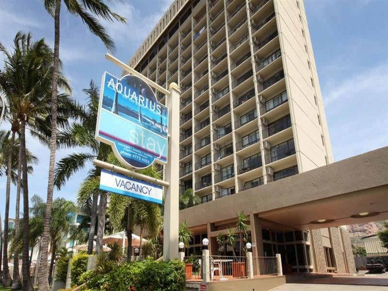 1303/75 The Strand, North Ward QLD 4810