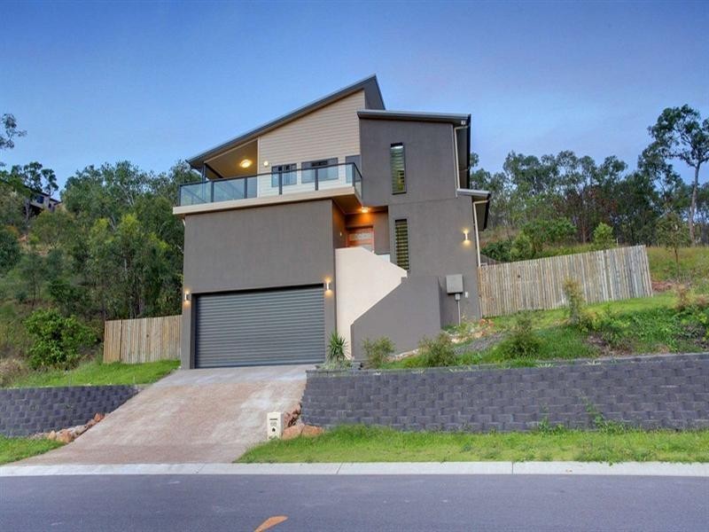 68 Yarrawonga Drive, Castle Hill QLD 4810