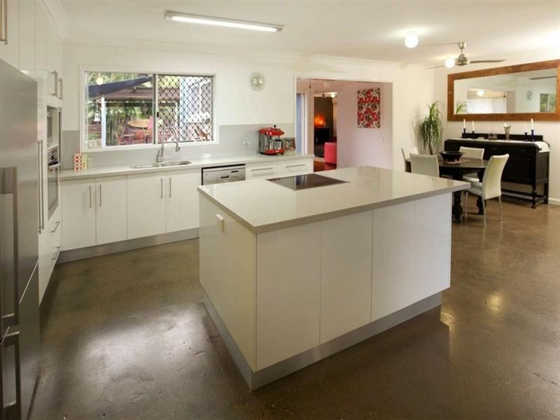 10 Bryony Court, Kirwan QLD 4817