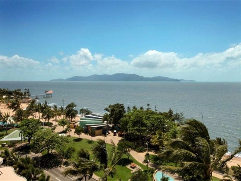 803/75-77 The Strand, North Ward QLD 4810