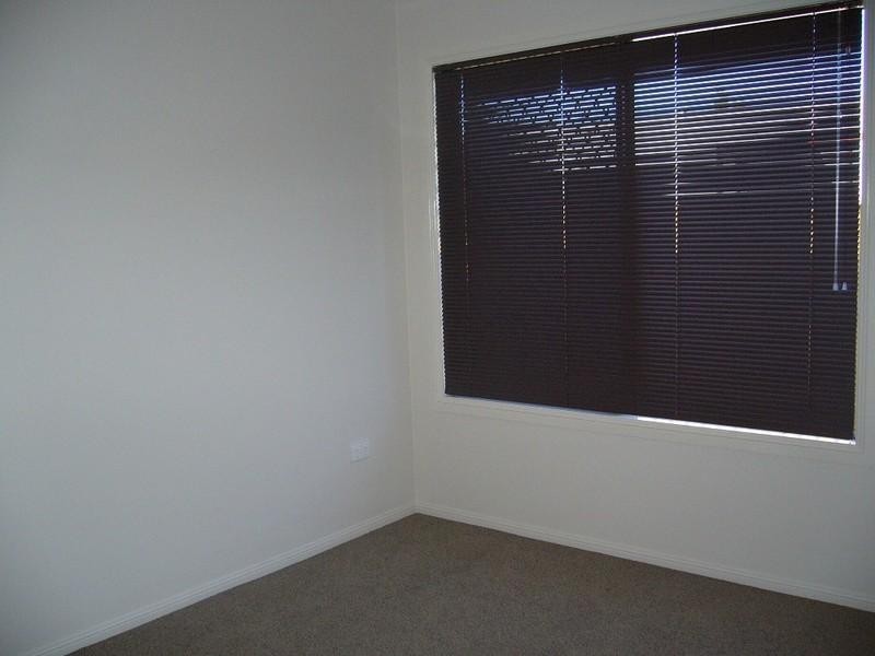 Bushland Beach QLD 4818