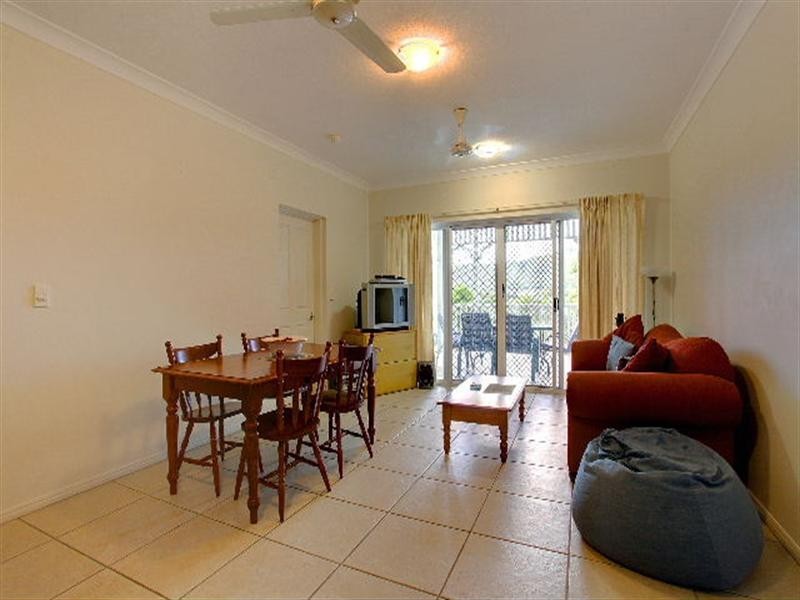 12/12-14 Martinez Avenue, West End QLD 4810