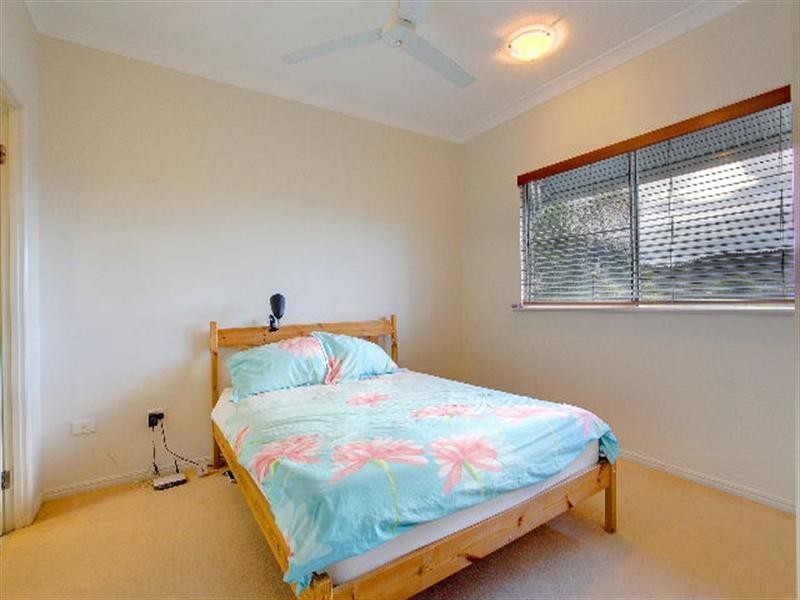 12/12-14 Martinez Avenue, West End QLD 4810