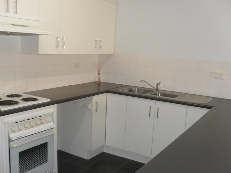 Railway Estate QLD 4810