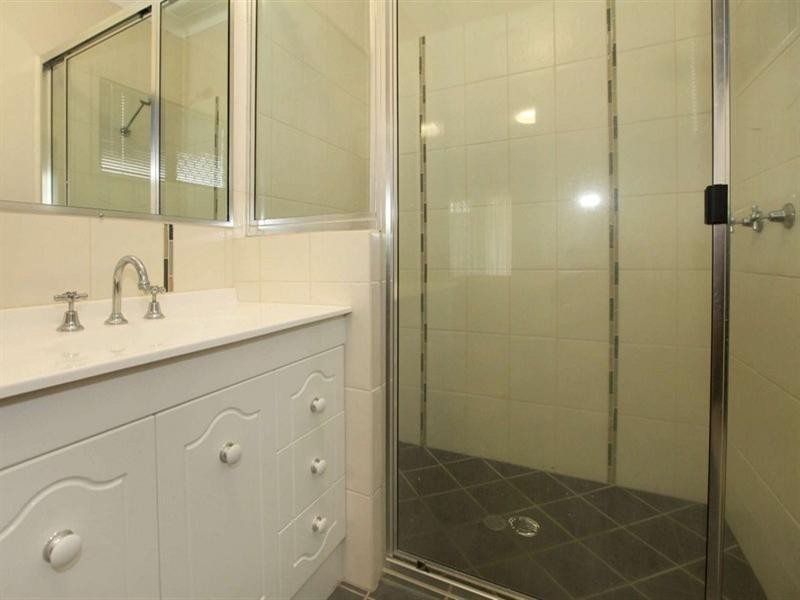 20 Knox Court, Mount Louisa QLD 4814