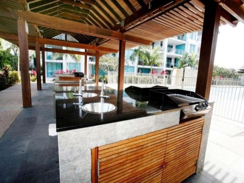 306/72-74 The Strand, North Ward QLD 4810