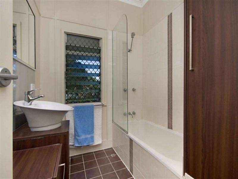 49 Goldring Street, Hermit Park QLD 4812