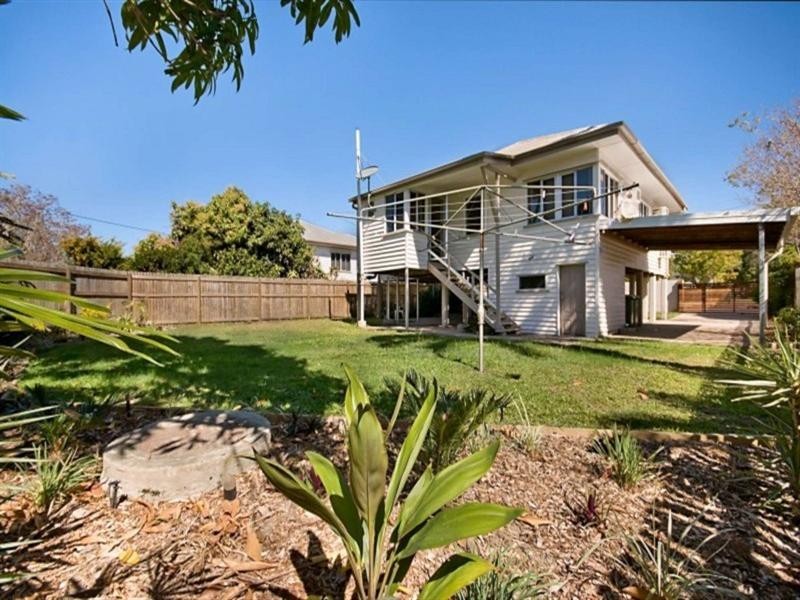49 Goldring Street, Hermit Park QLD 4812