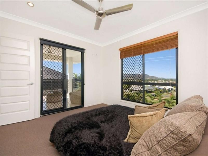 13 Knox Court, Mount Louisa QLD 4814