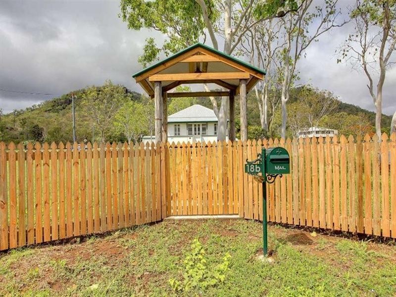 18b Allendale Drive, Alligator Creek QLD 4816