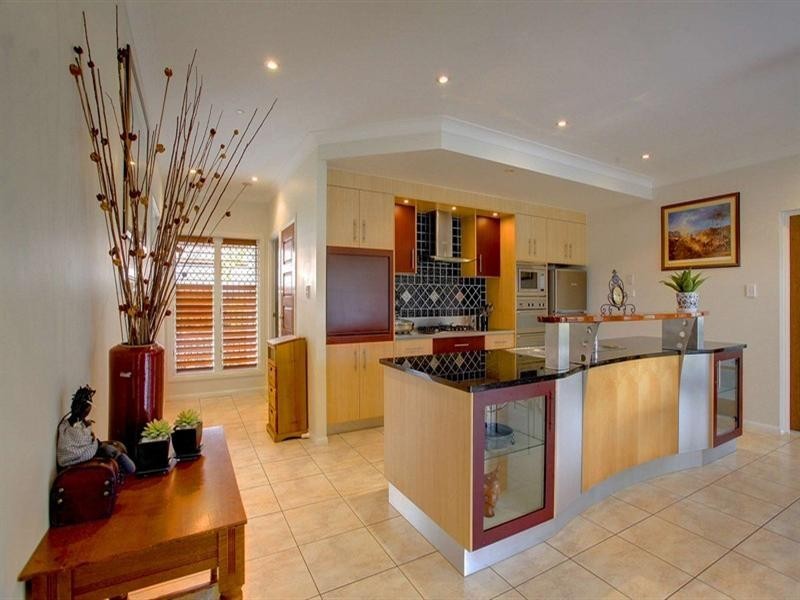 7 Riverbend Drive, Douglas QLD 4814