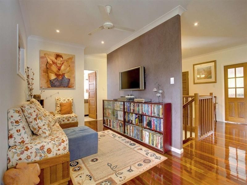 7 Riverbend Drive, Douglas QLD 4814