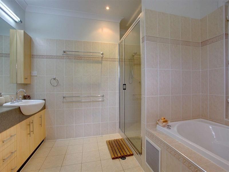 7 Riverbend Drive, Douglas QLD 4814