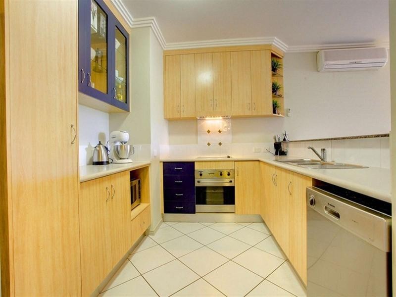 30/18-30 Sir Leslie Thiess Drive, Townsville City QLD 4810