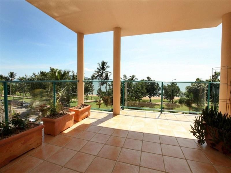 6/61 The Strand, North Ward QLD 4810