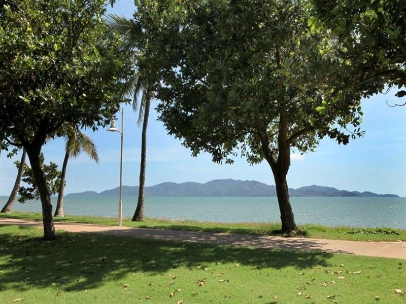 6/61 The Strand, North Ward QLD 4810